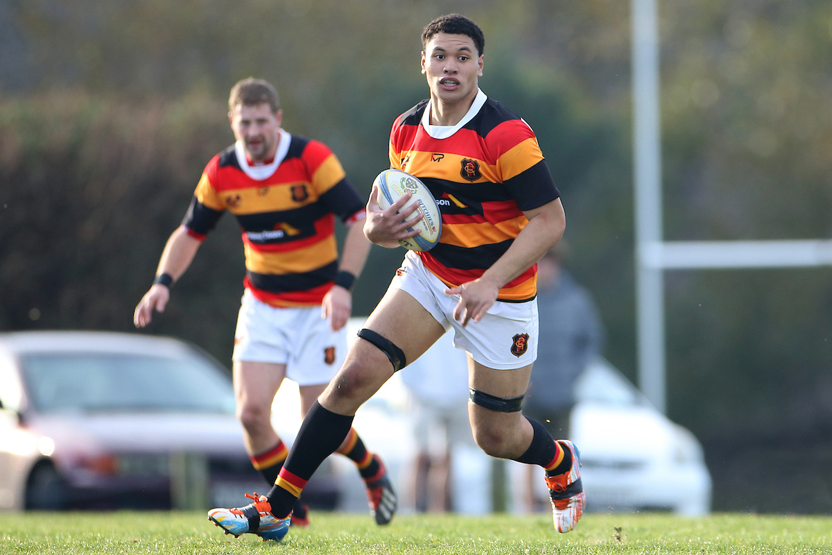 Simon Pupualii of Zingari Richmond makes a run during the Premier club rugby match between Zingari Richmond and Alhambra Union played for the Grace Mills Trophy at Montecillo in Dunedin on Saturday 28th May, 2022. © John Caswell / http://www.caswellimages.com